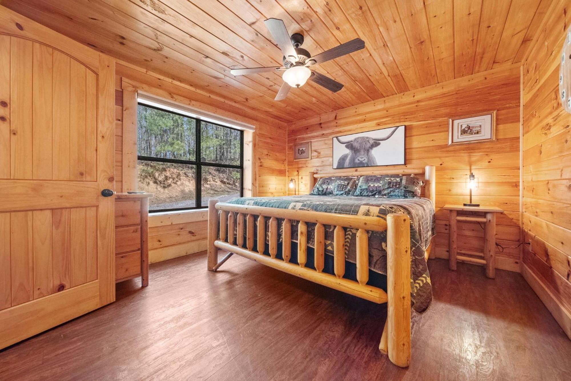 Stairway To Heaven Cabin By Staycating جاتلينبرج المظهر الخارجي الصورة